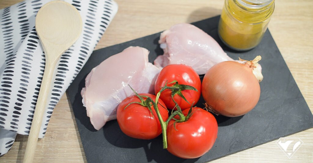 Cuisses de poulet à la tomate